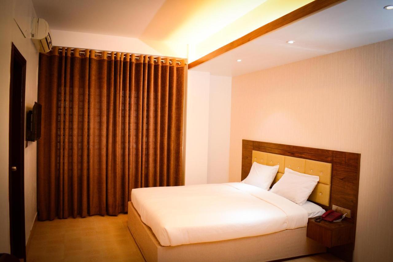 The Alina Hotel & Suites شيتاغونغ المظهر الخارجي الصورة